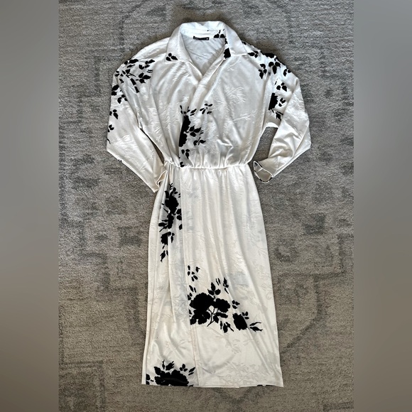 Zara Floral Midi Dress Size L - Picture 2 of 4